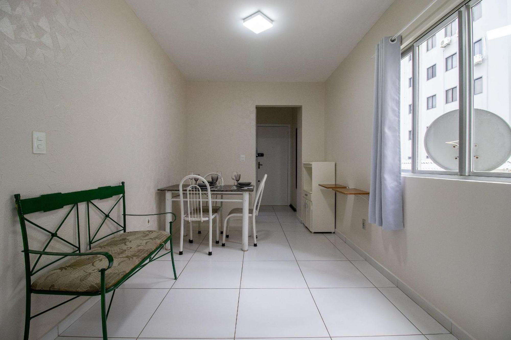 Mzt21 - Quadra Mar, Sacada, 2 Dorm Climatizados Apartamento Balneario Camboriu